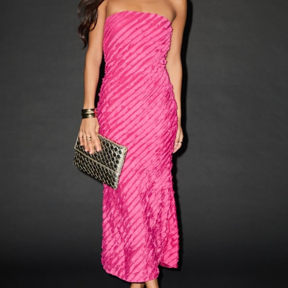 Lulus Faelyn Magenta Strapless Ruffled Midi Dress Pink - Size M